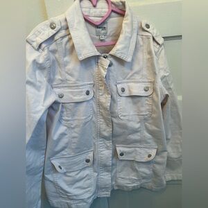 Kensie Women's White Jean Jacket size Large PTP 20 + stretch zip button & pocket